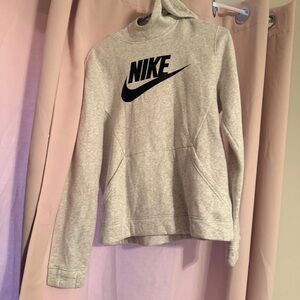 Nike Heather Gray Sweatshirt
